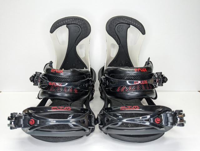 USED - Flux DS30 bindings - Zakk Black - M (size 7 to 9.5) in Snowboard in Markham / York Region - Image 2