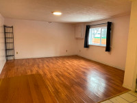 3 bdr Sunny Walkout Basement Suite NW for rent