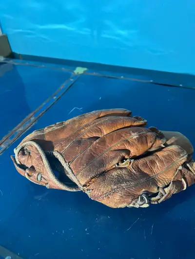 Rawlings Baseball Glove, View more