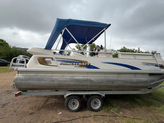 2007 Princecraft Pontoon vision 21L & trailer  in Powerboats & Motorboats in Moose Jaw - Image 10