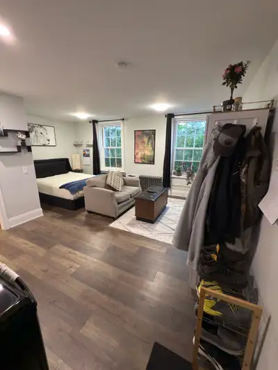 Bachelor apartment for rent as soon as August 1st 2025