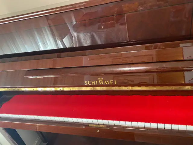 Schimmel Upright Piano – German-Made in Pianos & Keyboards in City of Toronto - Image 5