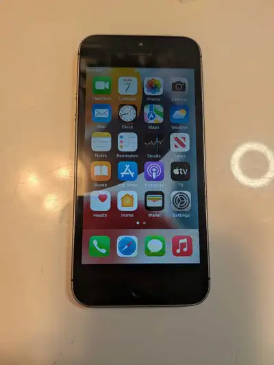 iPhone SE 16GB, View more