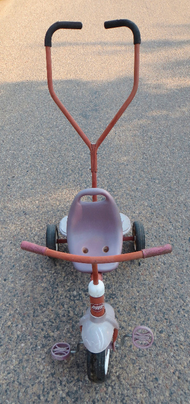 reduced RADIO FLYER - STROLL & STEER TRICYCLE -  PARENT PUSH in Arts & Collectibles in Saskatoon - Image 3