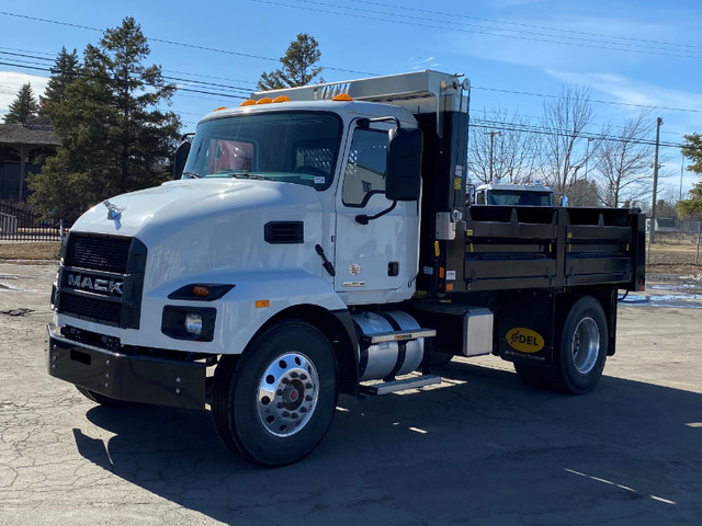 2023 Mack MD6 Dump in Heavy Trucks in Fredericton - Image 3