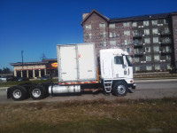 Freightliner argosy cabover 600k on new drop in engine