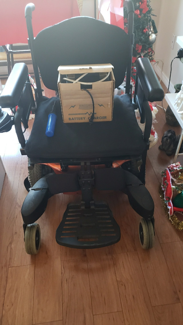 QM 710 Electric wheelchair  in Other in Kingston - Image 4