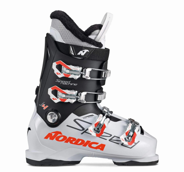 Junior 21.5 Ski Boots Nordica Speedmachine J4 U in Ski in Calgary