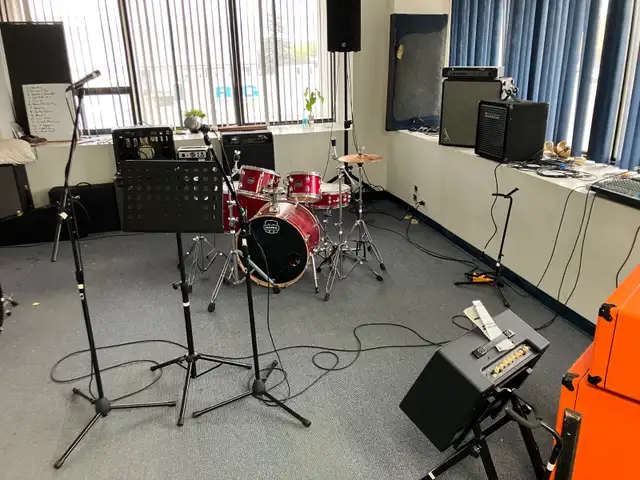 band practice band584200312817592322
