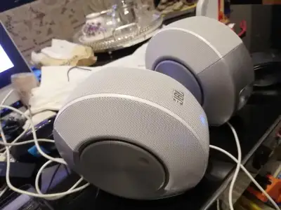 These are a pair of JBL Pebbles speakers, great for enhancing your desktop audio experience with the...
