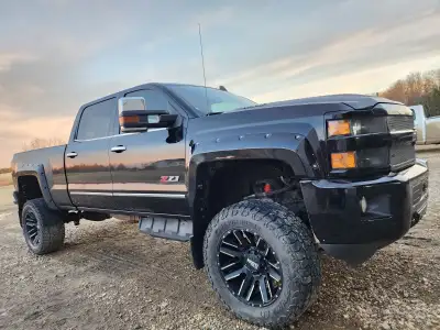 Very nice and well taken care of Chevrolet Duramax LTZ. It is fully loaded, low mileage and ready to...