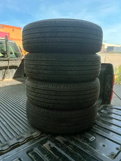 Set of four 225/70R16 Bridgestone Dueler Ecopia 422 all season tires. Tires have about 60% tread rem...