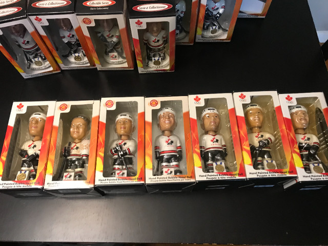 NEW Handpainted Team Canada Hockey Team Bobbleheads in Arts & Collectibles in City of Toronto