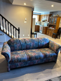 Petit sofa multicolore 
