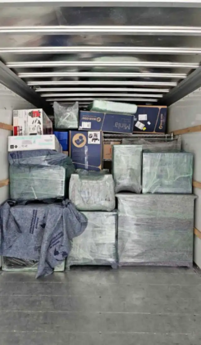 fast movers & Junk removal533010498779228165