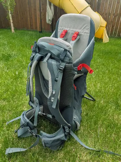 Top of the line Baby backpack. Washed and in excellent condition. Fully adjustable from baby to pres...