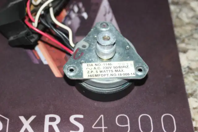 Thorens TD Turntable Motor in Stereo Systems & Home Theatre in City of Toronto - Image 2