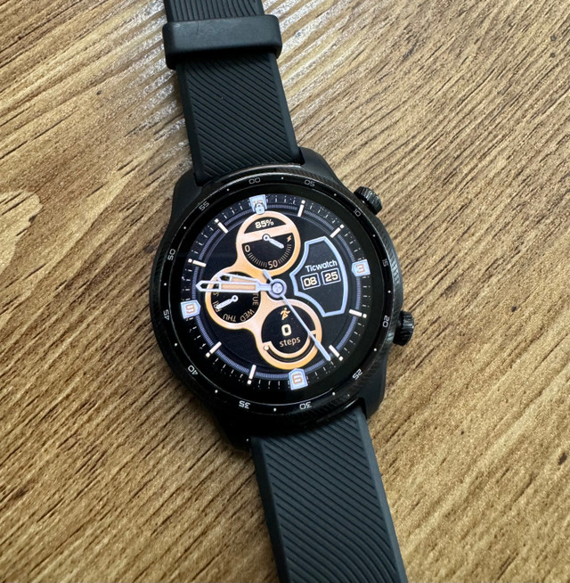 TicWatch Pro 3 Ultra with charging stand in Jewellery & Watches in Hamilton