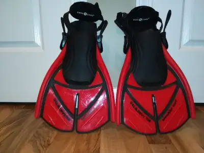 Aqua Lung US Divers Shredder Surf Nature's Wing Diving Flippers, View more