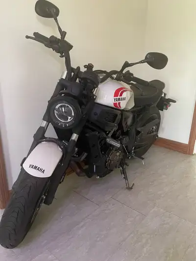 Get ready to experience the thrill of the open road with this brand-new 2024 Yamaha XSR700! This stu...