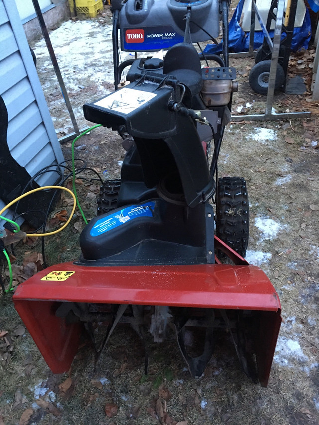 SNOWBLOWER in Snowblowers in Edmonton - Image 3