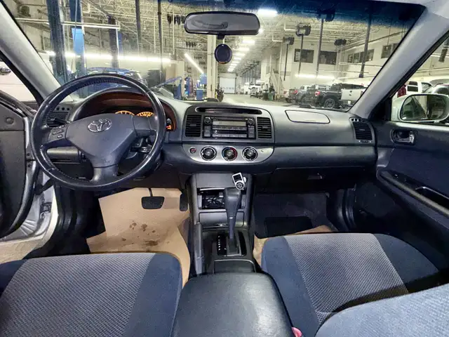 2005 Toyota Camry SE in Cars & Trucks in Edmonton - Image 10