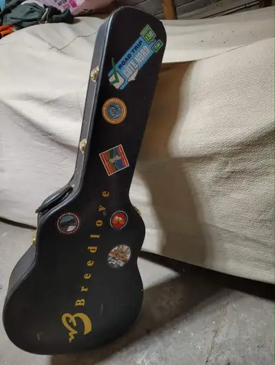 Étui rigide vintage Breeden pour guitare acoustique, View more