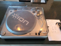 Record Player *Pickup in Dundas L9H5N7* 
