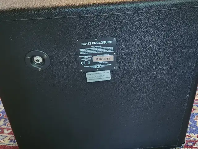 FENDER SC112 CABINET in Amps & Pedals in St. Catharines - Image 3