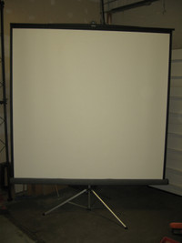 7 foot projector screen