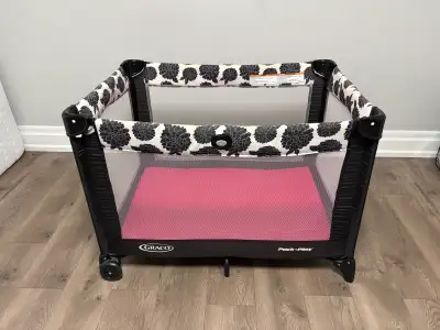 Graco Baby Crib – Good Condition, View more
