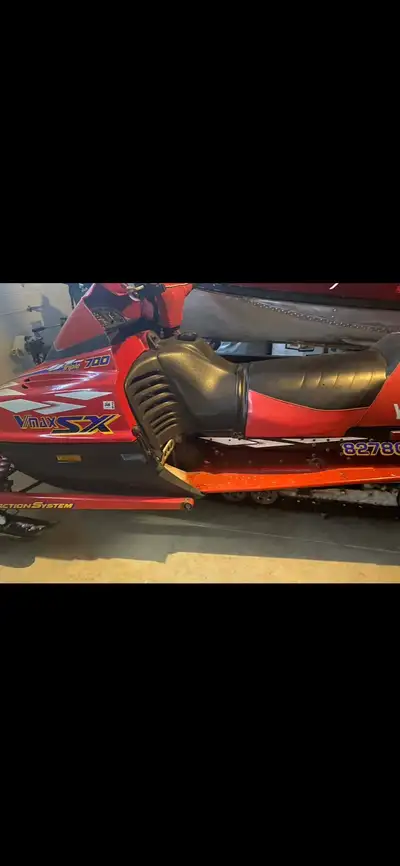 1997 sx 700 very good sled i have always tacking of it have power Ink pip carbs are jeted for this s...