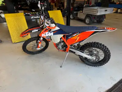 2022 KTM 250 XC-F 4 Stroke 56 Hours Ownership included FYI: No Trades please. Extras installed on bi...