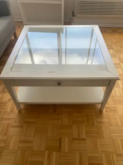Table de salon en bois et verre avec rangements, View more
