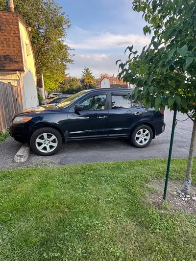 2007 Hyundai Santa Fe 3.2L…V6. AWD TRIM-Limitied Sun roof Tow package 3100lbs 18inch Rims Only 2 own...