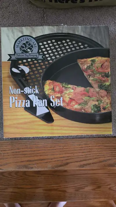 Market Square Pizza Pan Set, View more
