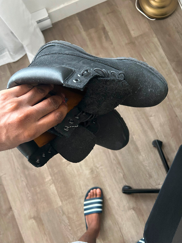 Black Timberlands dans Chaussures pour hommes  à Ville de Montréal - Image 3