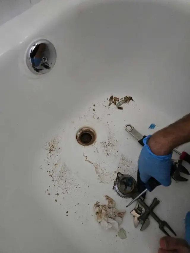Burlington Plumber | Sump Pumps • Leaks • Toilets • Drains in Plumbing in Oakville / Halton Region - Image 10