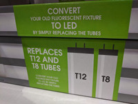 oH1  15 Fluorescent 4ft lighting  tubes and a fixture 75$