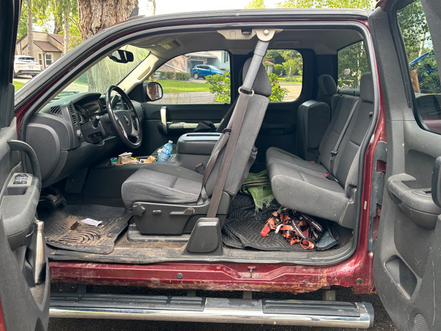 Silverado for sale in Cars & Trucks in Norfolk County - Image 3