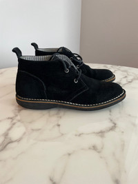 Roots men’s shoes leather size 8