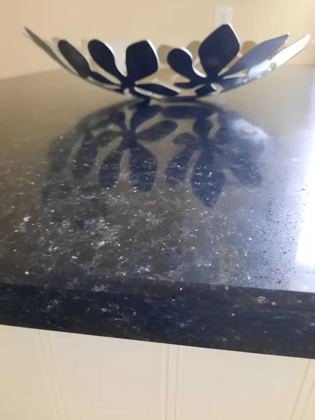 grand bol  en stainless in Home Décor & Accents in Gatineau - Image 3