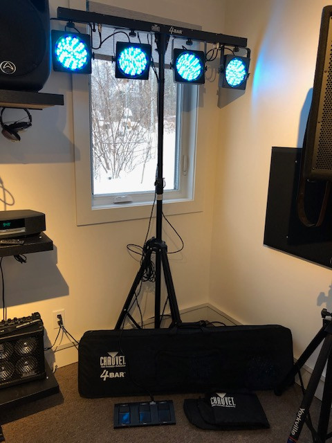 Ensemble de lumières de scène au DEL Chauvet dans Appareils électroniques  à Thetford Mines - Image 2