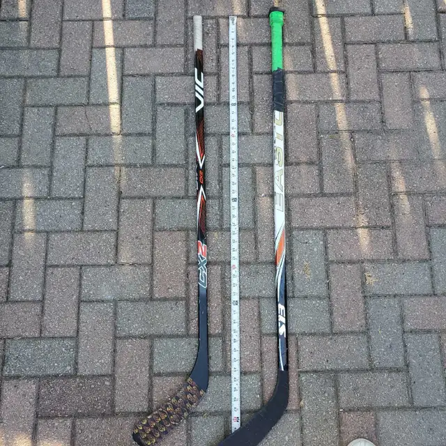 Jr. Hockey Sticks Composite  Easton  and VIC in Hockey in Barrie - Image 7