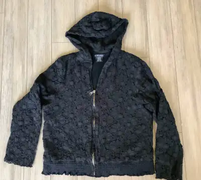 Black Lace Hooded Jacket Lined Bodice size. XL Zipper Front Excellent Condition