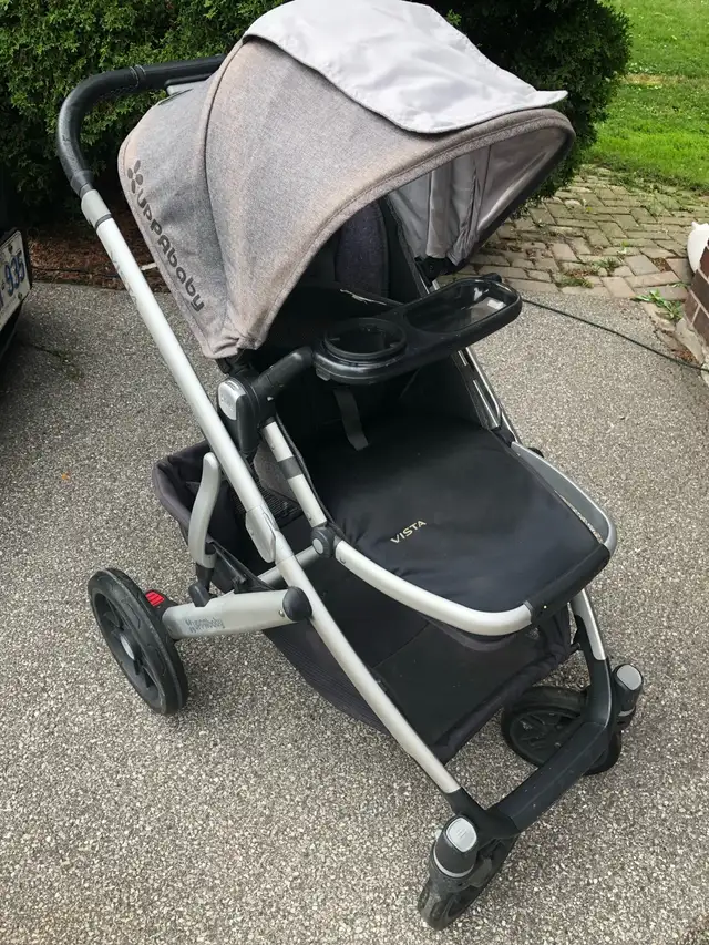 Uppababy VISTA stroller  2018 in Strollers, Carriers & Car Seats in Markham / York Region - Image 9