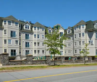 Seeking roommate for 2 bed 1 bath apartment in South end Halifax. Apartment is located next to Dalho...