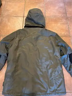Men’s winter coat jacket $45 large, removable hood in Men's in Oakville / Halton Region - Image 5