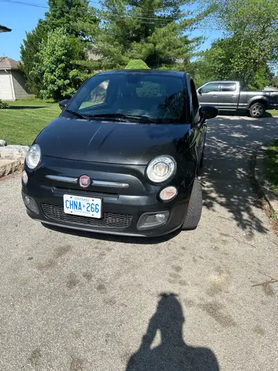 2012 fiat 500 5spd manual 123,665 km. Great little car, great on gas, no issues. Comes safetied.