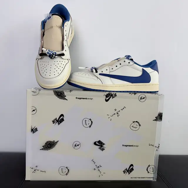 Jordan 1 Retro Low SP Fragment x Travis Scott Sail Military Blue in Men's Shoes in Mississauga / Peel Region - Image 2